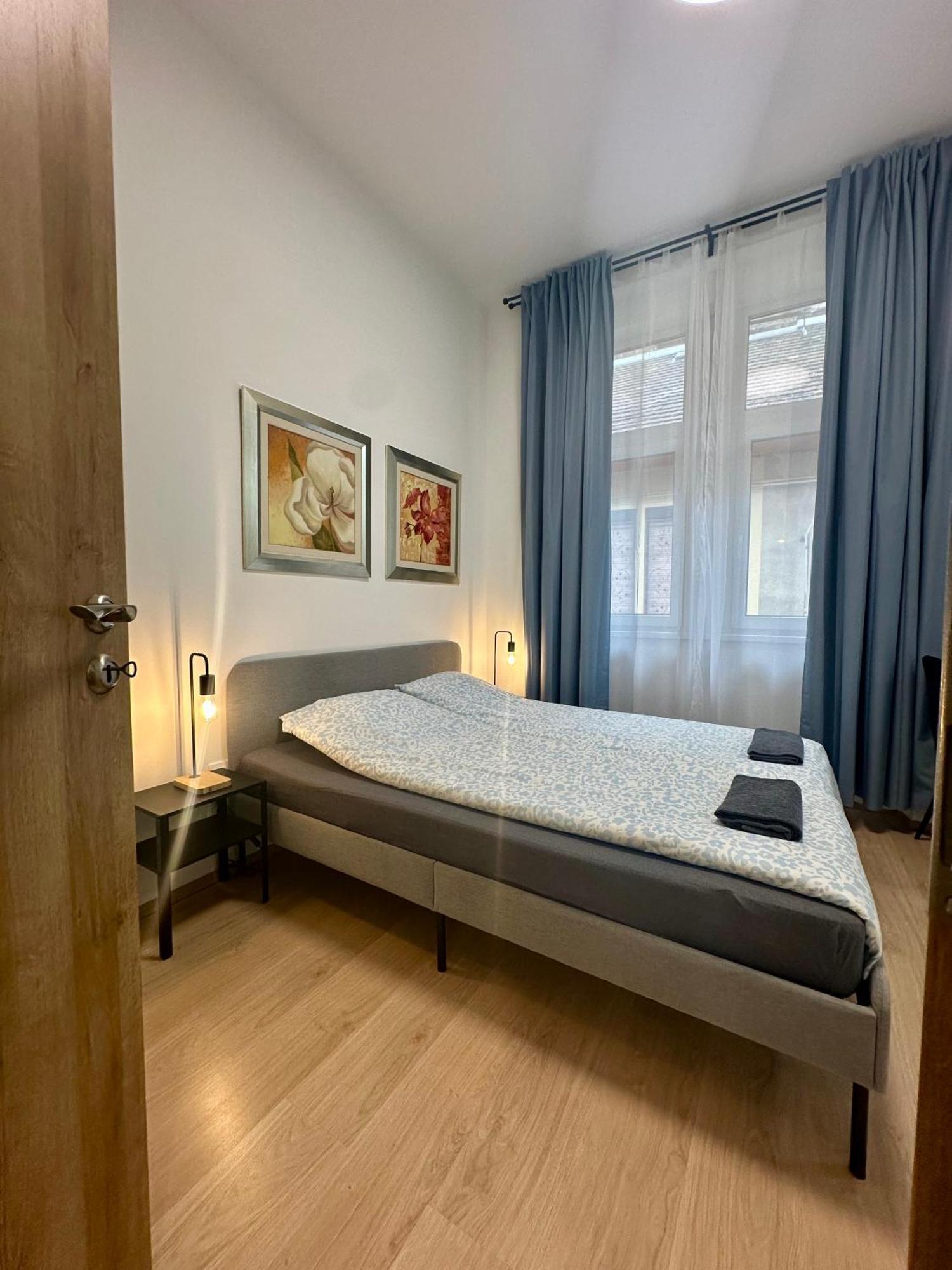 Cozy Centre Apartments Budapest Ngoại thất bức ảnh